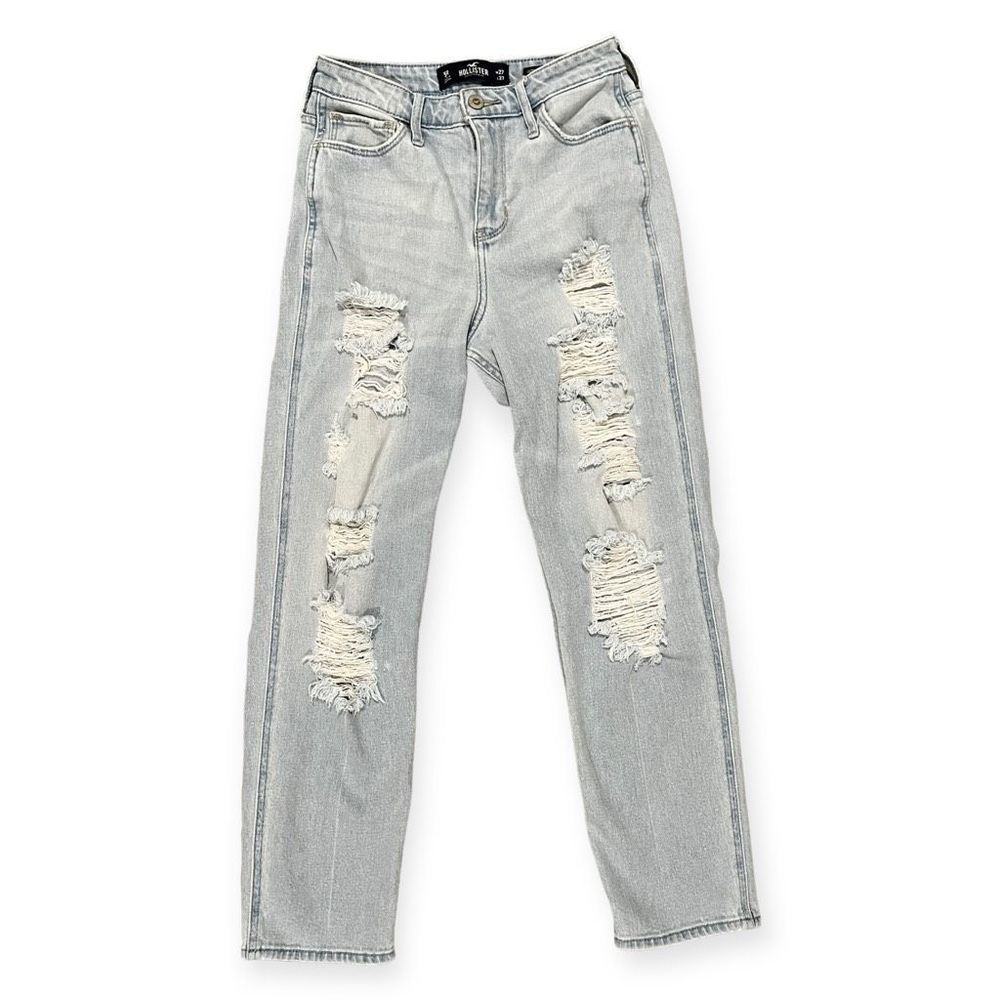 Hollister Distressed Ultra High Rise Mom Jean Size 27